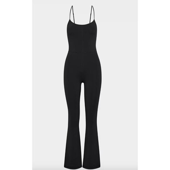 Wilfred Free Aritzia Divinity Kick Flare Jumpsuit in Black Size XS - Picture 1 of 9